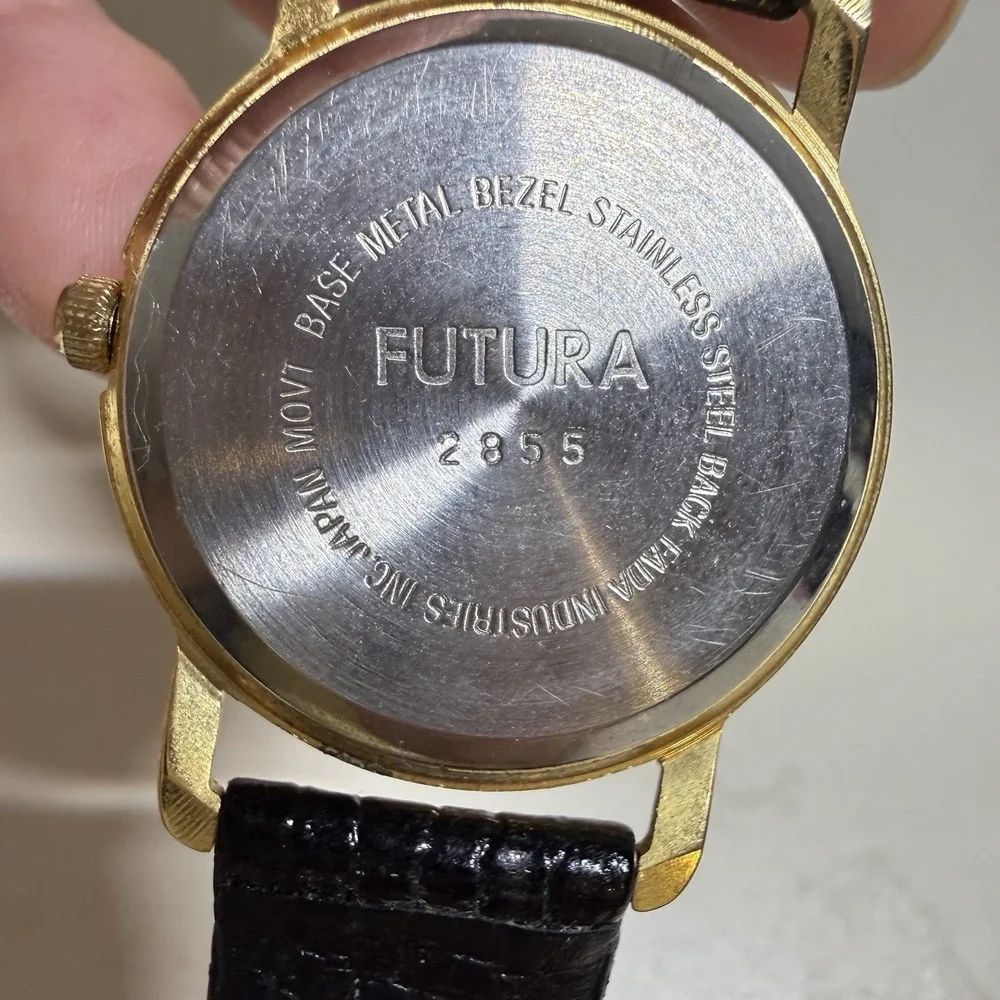 Futura Wristwatch Quartz Japan Movt Unisex Scissors Motif Cool Looking